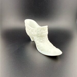 Vintage, Milk Glass, Victorian-Style Slipper by L.E. Smith Glass